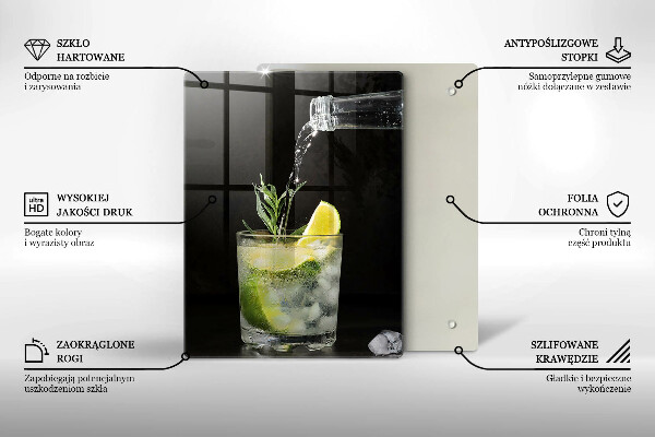 Tábua para cozinha Um copo de água