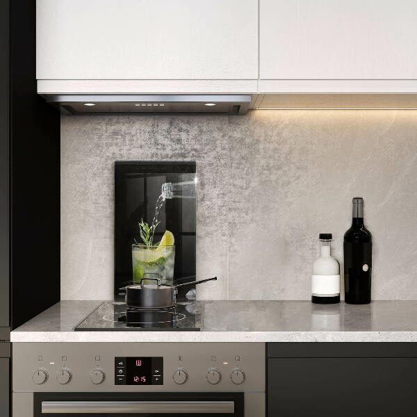 Tábua para cozinha Um copo de água