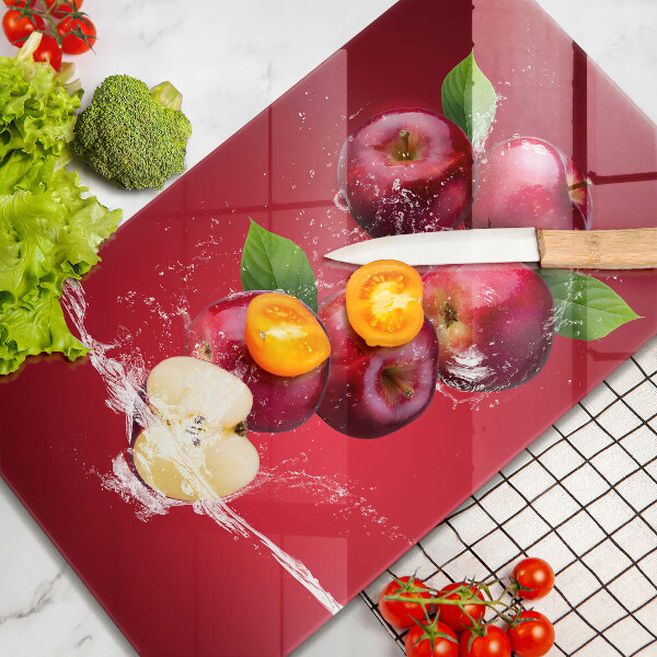 Tábua de cortar alimentos Maçãs suculentas na água