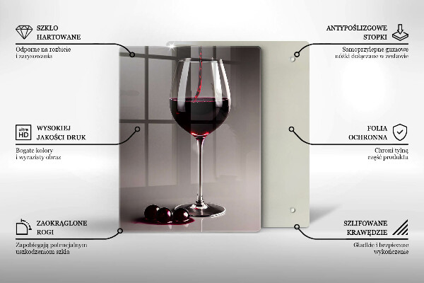 Tábua para corte Um copo e uvas