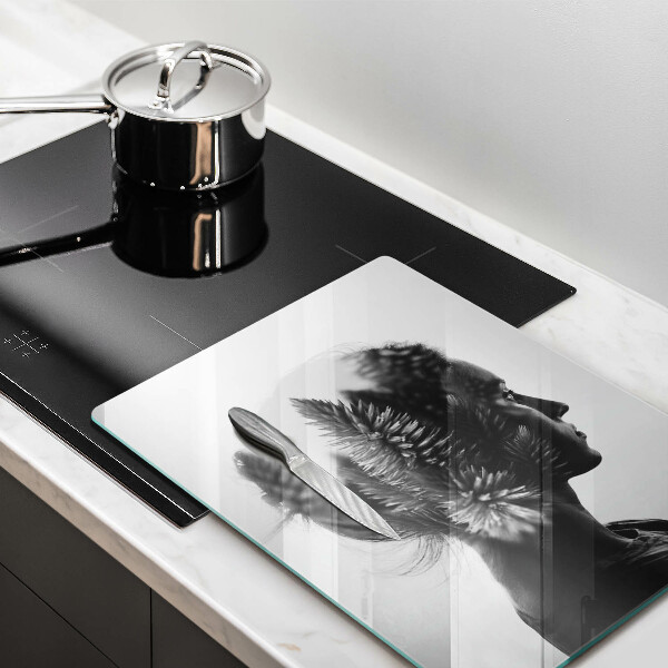 Tábua de cortar de vidro Mulher e a Floresta