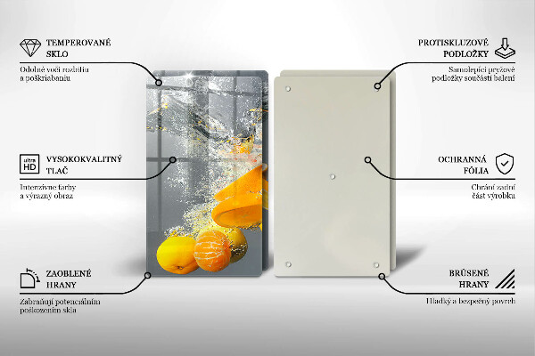 Tábua de corte Limões em água