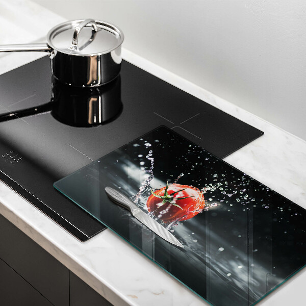 Tábua de corte de vidro Tomate na água