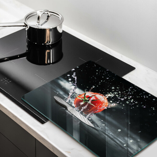 Tábua de corte de vidro Tomate na água