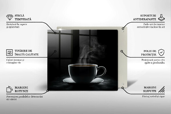 Tábua de cortar alimentos Uma xícara de café quente
