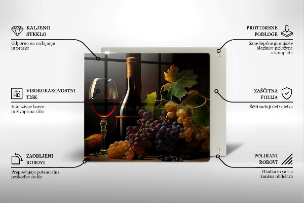 Tábua para cozinha Um copo de vinho e uvas