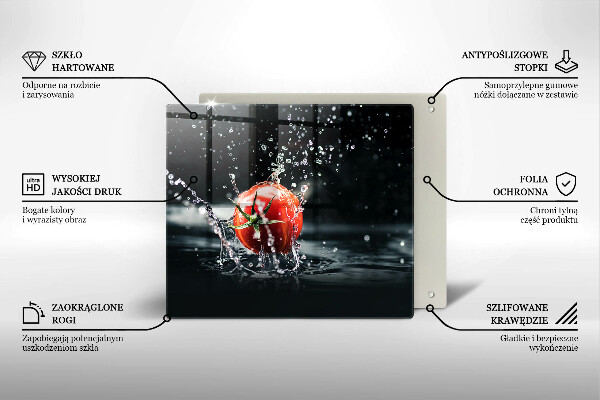 Tábua corte Tomate na água