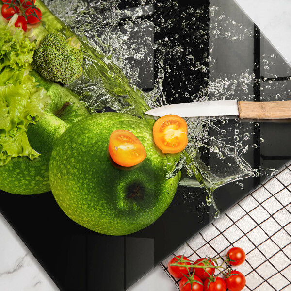 Tábua de cortar Maçãs verdes e água