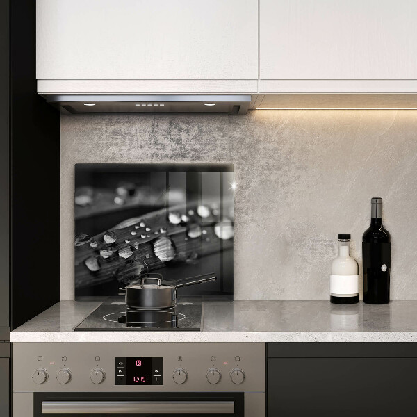 Tábua de cortar de vidro Gotas de orvalho nas folhas