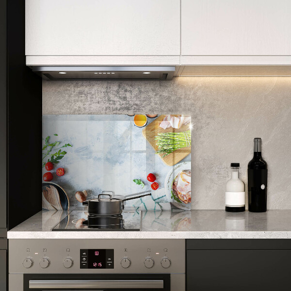 Tábua de cortar de vidro Ingredientes na cozinha