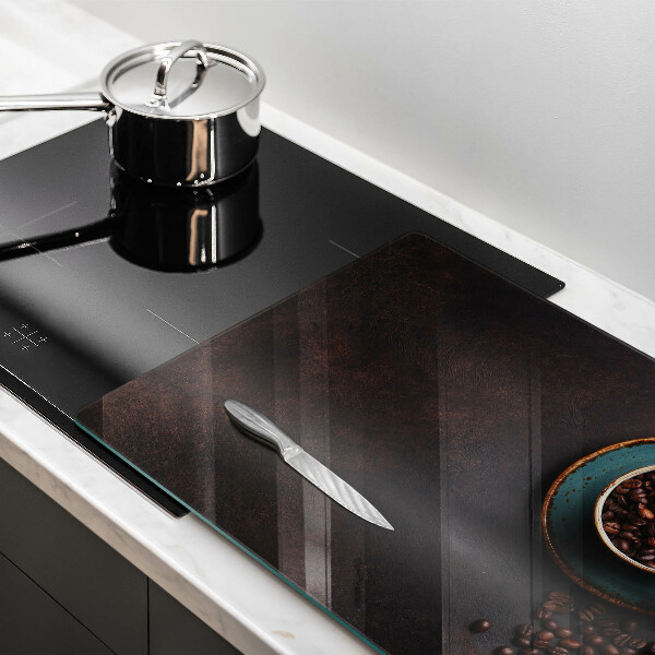 Tábua para corte Uma xícara de grãos de café