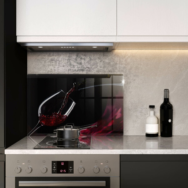 Tábua de vidro Um copo de vinho tinto