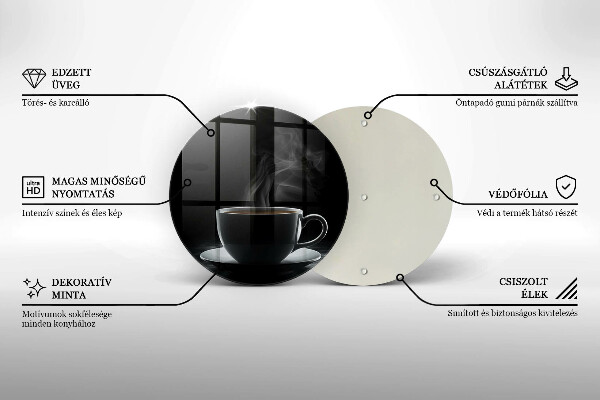 Tábua para cozinha Uma xícara de café quente