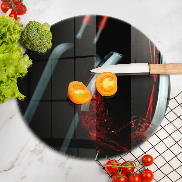 Tábua para cozinha Uma garrafa de vinho e um copo