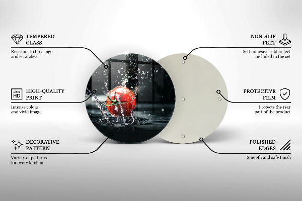 Tábua de cortar alimentos Tomate na água