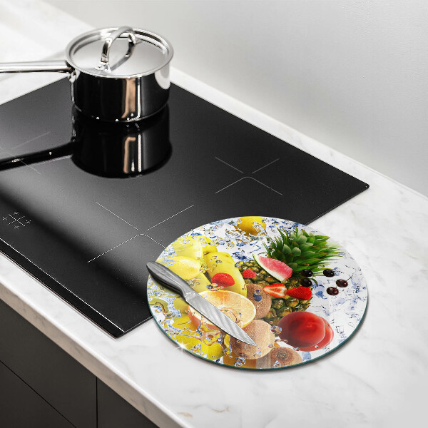 Tábua de cortar Frutas suculentas e água