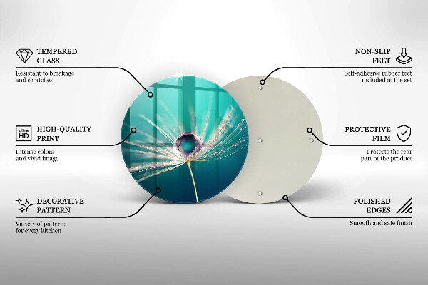 Tábua de cortar alimentos Orvalho em um dente-de-leão