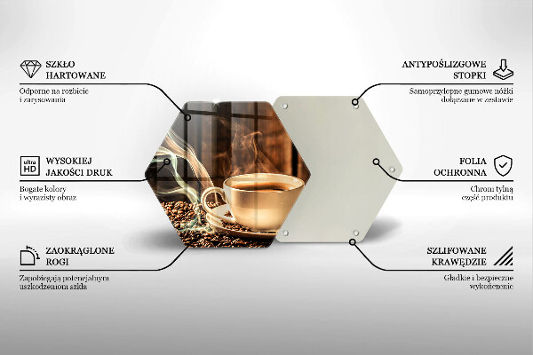 Tábua para corte Uma xícara e grãos de café