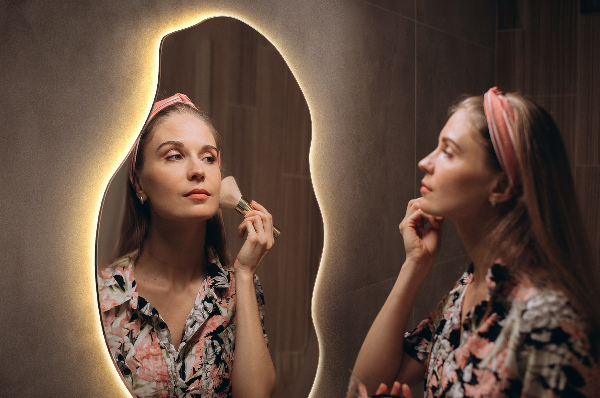 Espelho orgânico com led elegante 50x100 cm