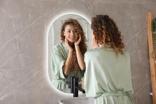 Espelho oval com led 40x70 cm