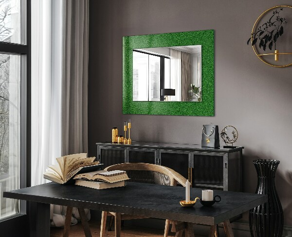 Espelho com moldura decorada na cor grama verde