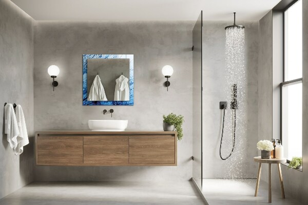 Espelho com moldura decorada gotas de água
