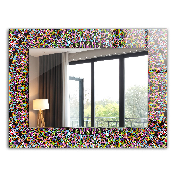Espelho com moldura decorada em estilo mandala colorida