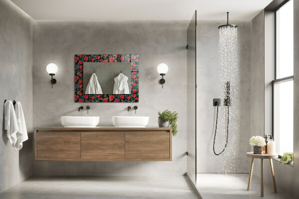 Espelho com moldura decorada com flores de papoula