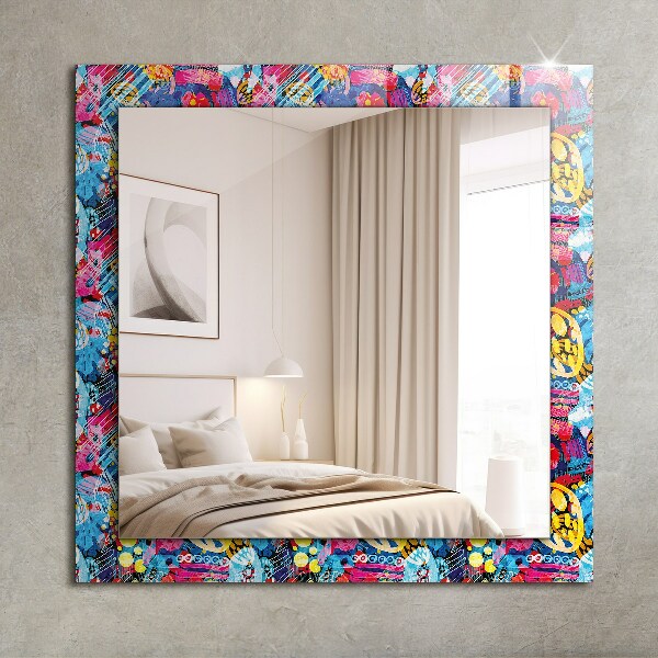 Espelho decorativo com motivo abstrato colorido