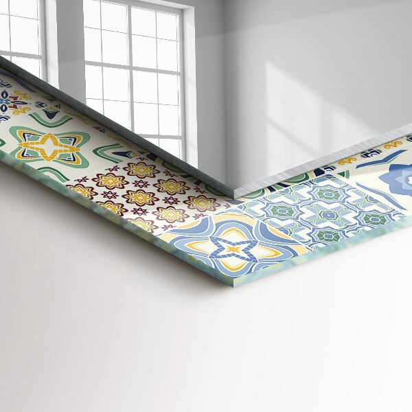 Espelho decorativo com estampa de azulejos coloridos