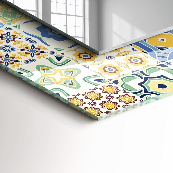 Espelho decorativo com estampa de azulejos coloridos