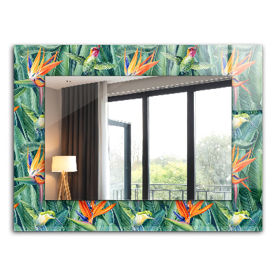 Espelho com moldura decorada em triângulos pretos e cinzas