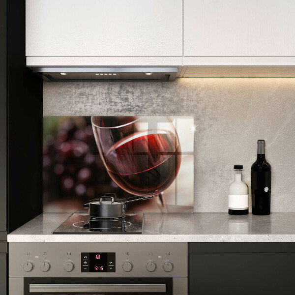 Protetor de fogão de vidro Um copo de vinho tinto